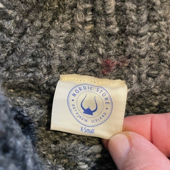 Nordic Store Iceland Hand-Knit Shawl Collar Sweater - Picture 7 of 10